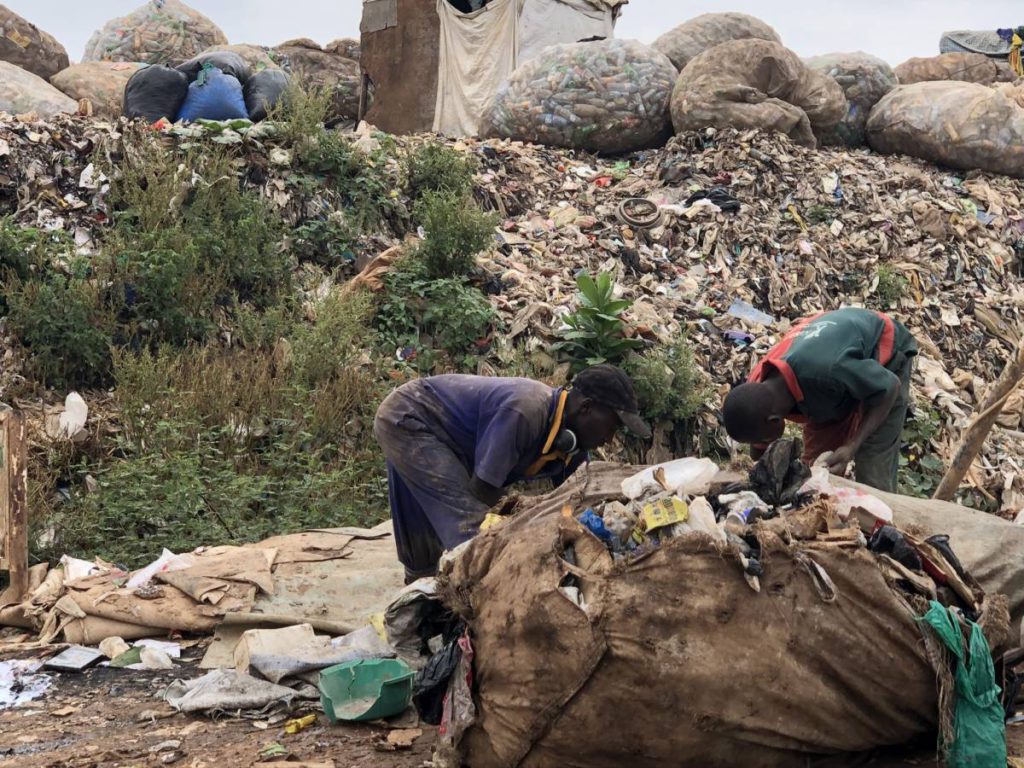 Müllsammler Mülldeponie Kampala Uganda